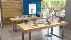 华为荣耀手机展柜