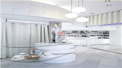 西班牙香水化妆品展柜定制中强展柜