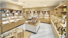 日本面包展柜专业定制中强展柜